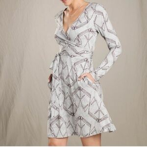 Toad & Co, Wrap Dress/ EUC